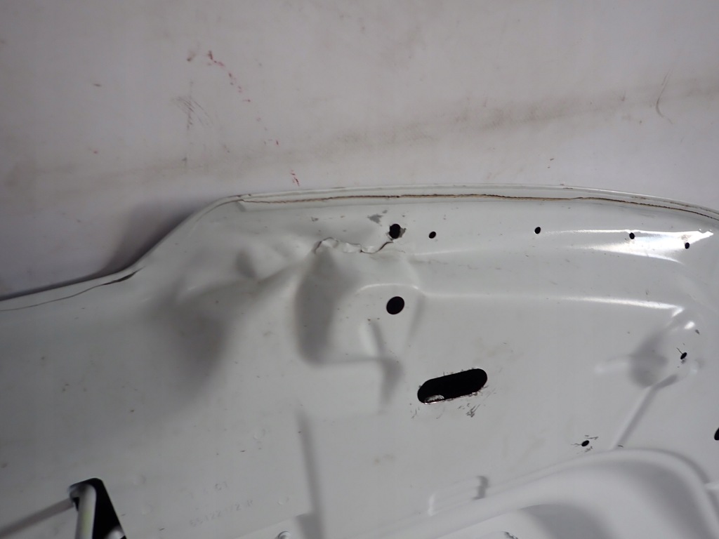 фото №11, Renault express 21- капот кришка двигуна