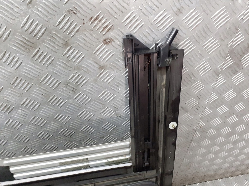 фото №8, Люк mercedes vaneo