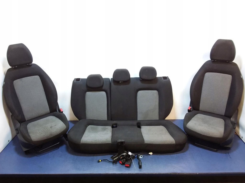 фото №1, Fiat tipo ii sedan сиденья заднее сиденье комплект велюр