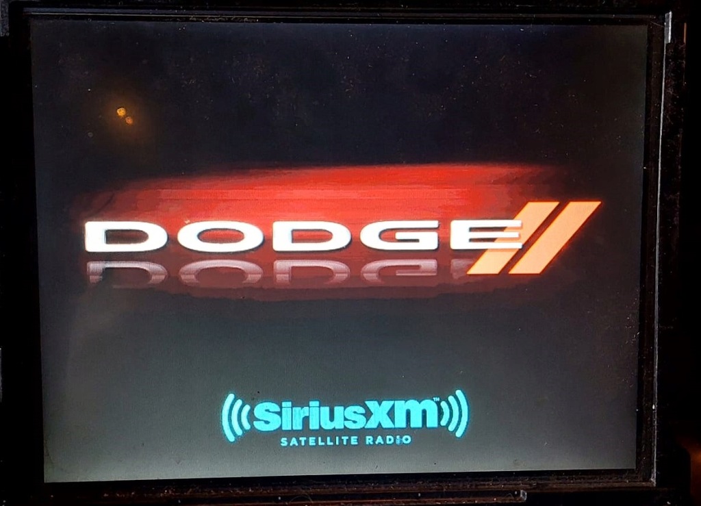 фото №1, Dodge charger challenger 15 16 дисплей радио