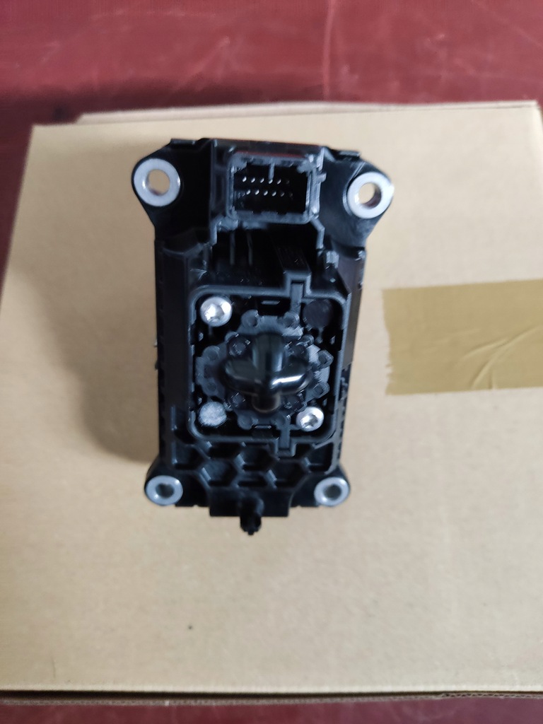 фото №7, Домкрат ручка рычаг переключения передач volvo xc40 nowa 31437335ad