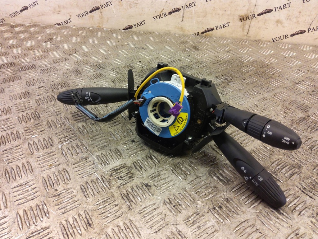 фото №8, Fiat 500 2023 рычаг / переключатель поворотники дворник