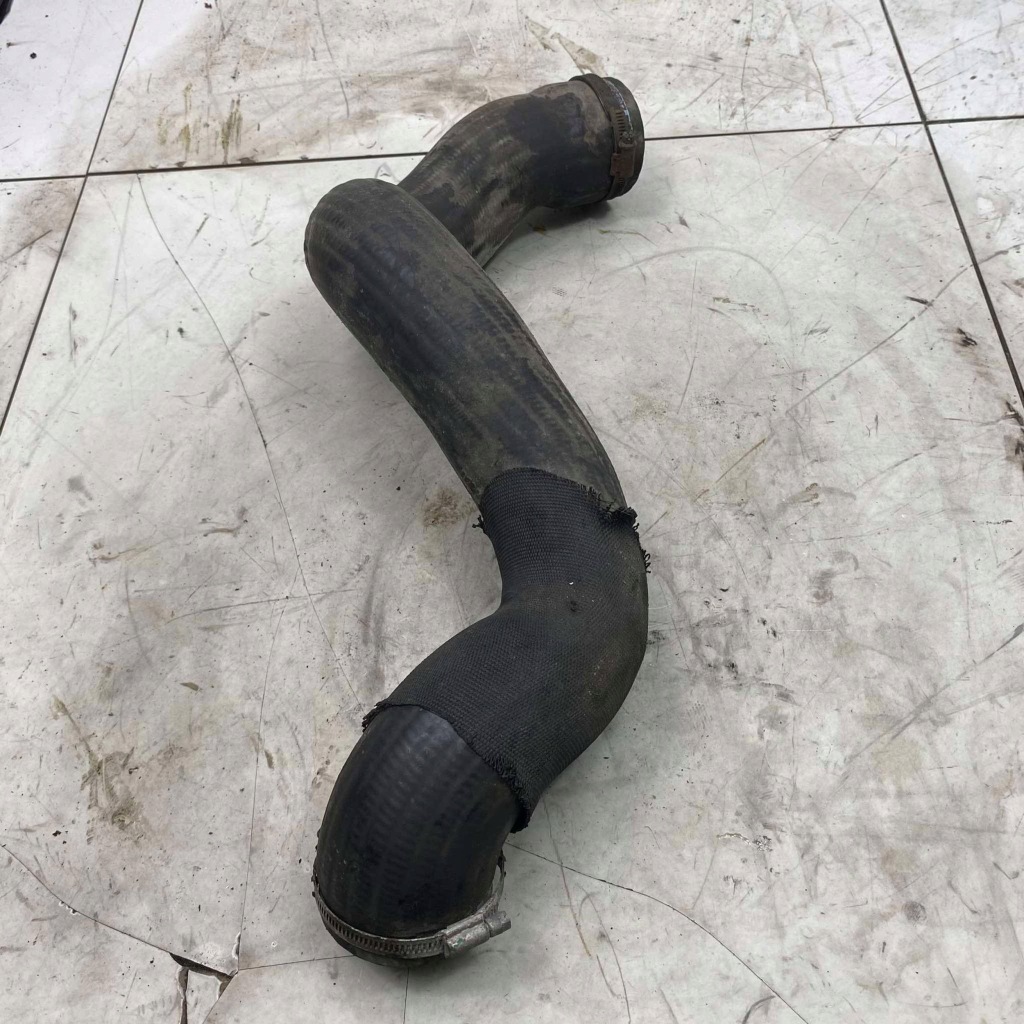 фото №1, Труба воздухозаборник воздуха v70 iii xc70 iii s80 ii