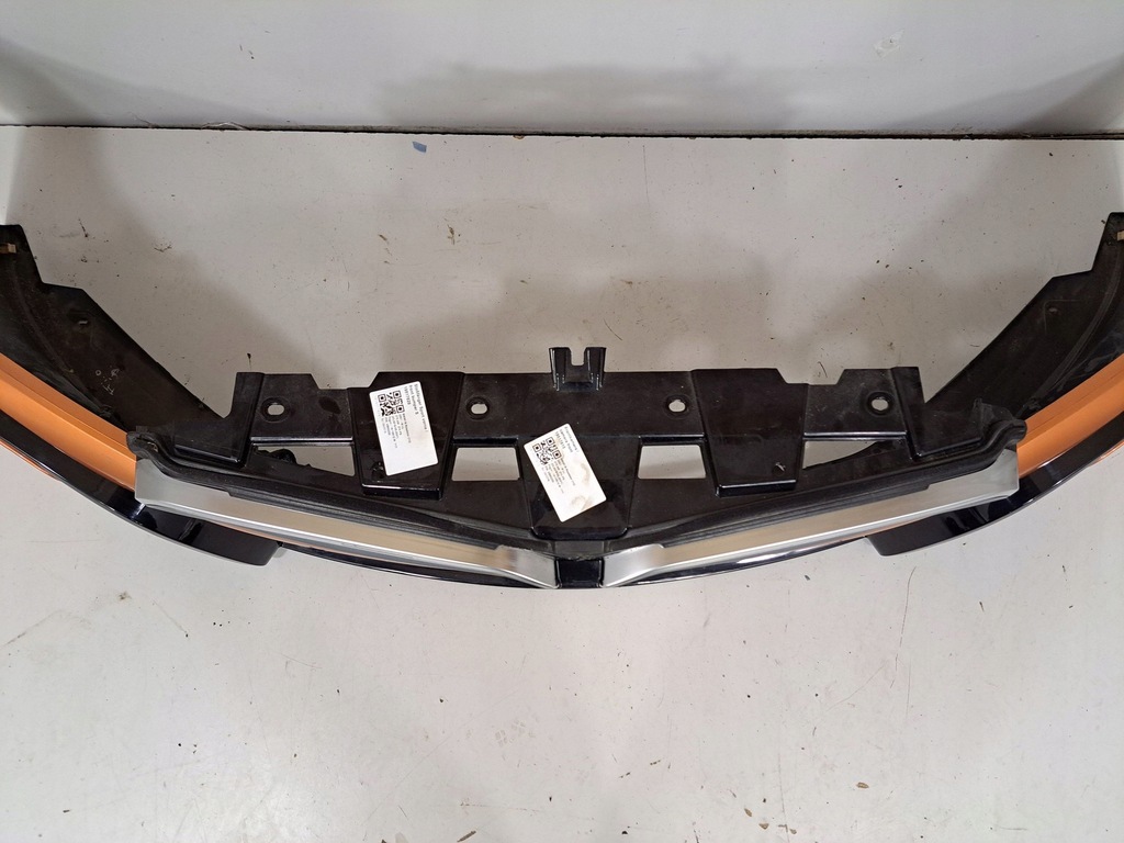 фото №16, Bmw i8 2018 бампер передній