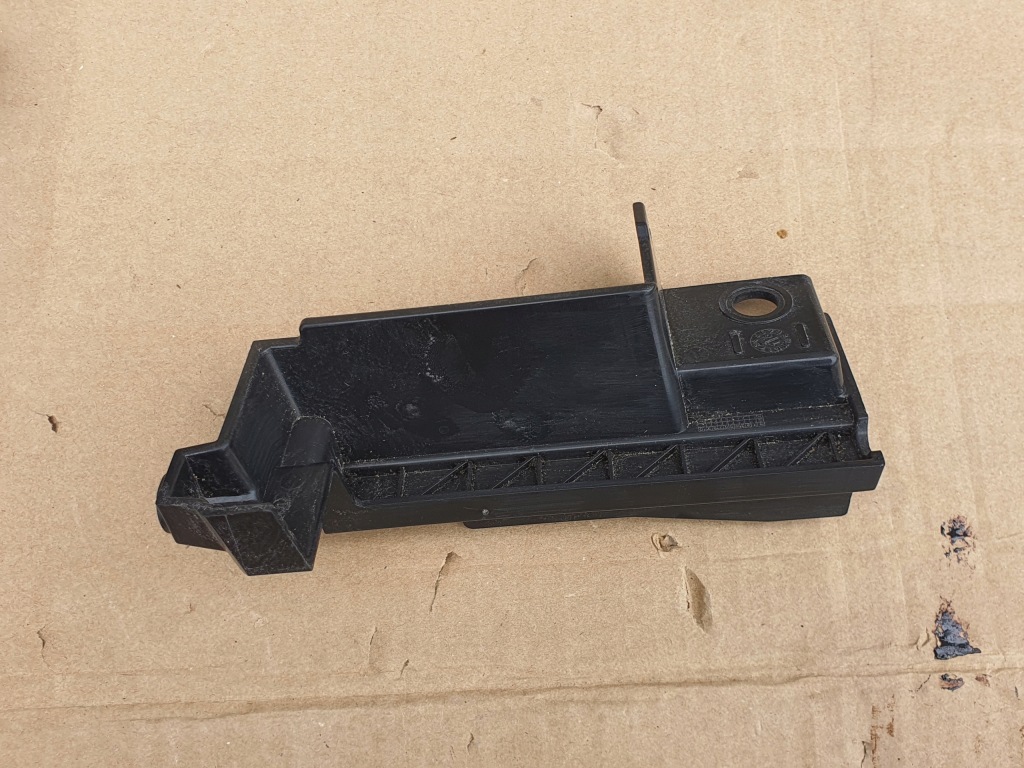 фото №4, Nissan tiida кронштейн кронштейн решетка решётка