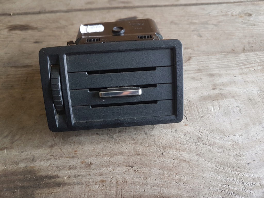 фото №1, Ford kuga mk1 решітка обдув ліва 3m51-r018b09