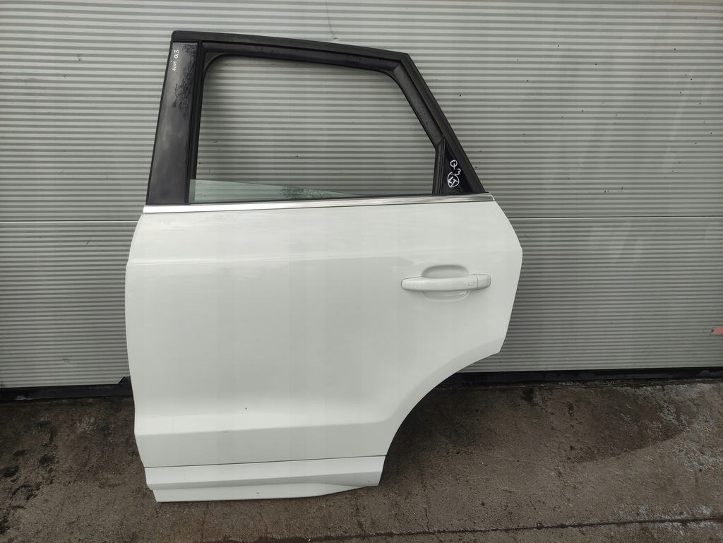 фото №1, Audi q3 8u дверь левая задние задняя левый