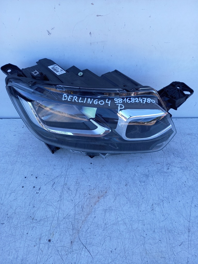 фото №10, Лампа передняя правая citroen berlingo iv 9816824780