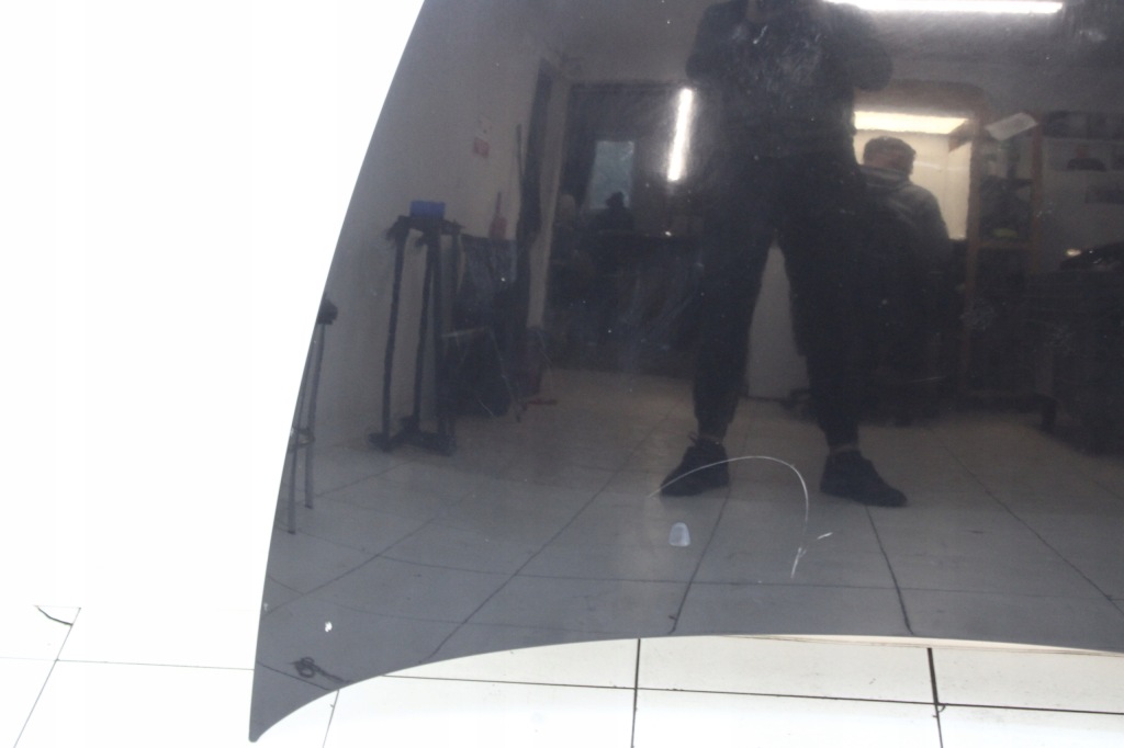 Volvo c70 2 06r- капот крышка двигателя 452 Недорого