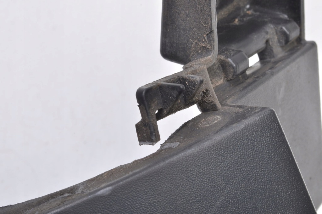 фото №11, Ford transit connect ii уголок лампы бампера правый задняя dt11-17926-a