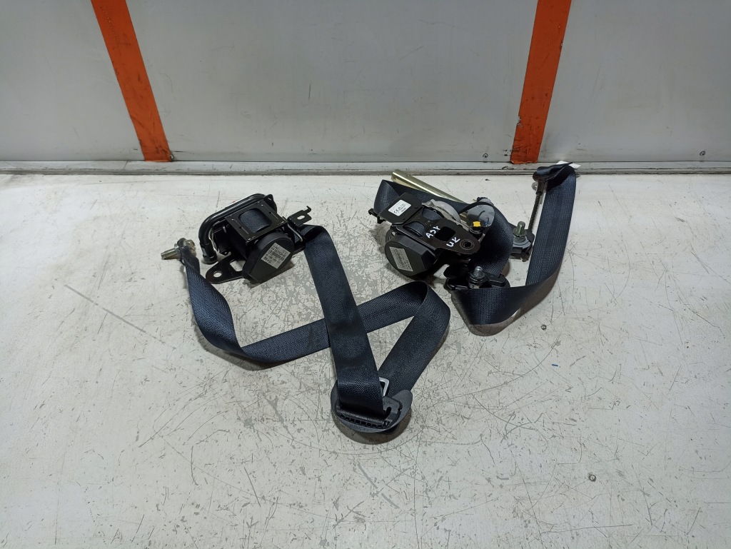 фото №1, Mitsubishi asx lift ремені безпека перед передні