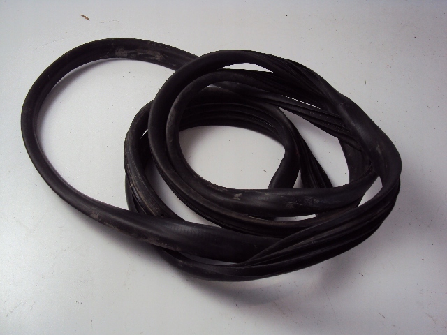 фото №1, Прокладка двері правий перед renault kangoo iii 21-