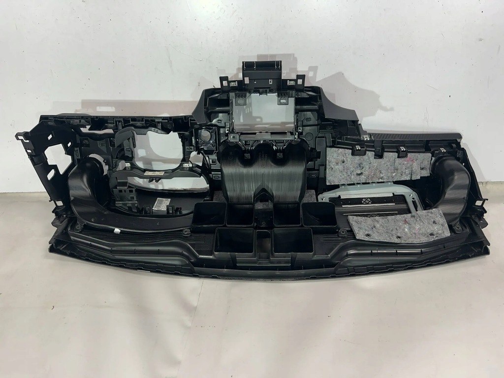 фото №15, Mercedes-benz a-klassa w176 приборная панель приборная консоль