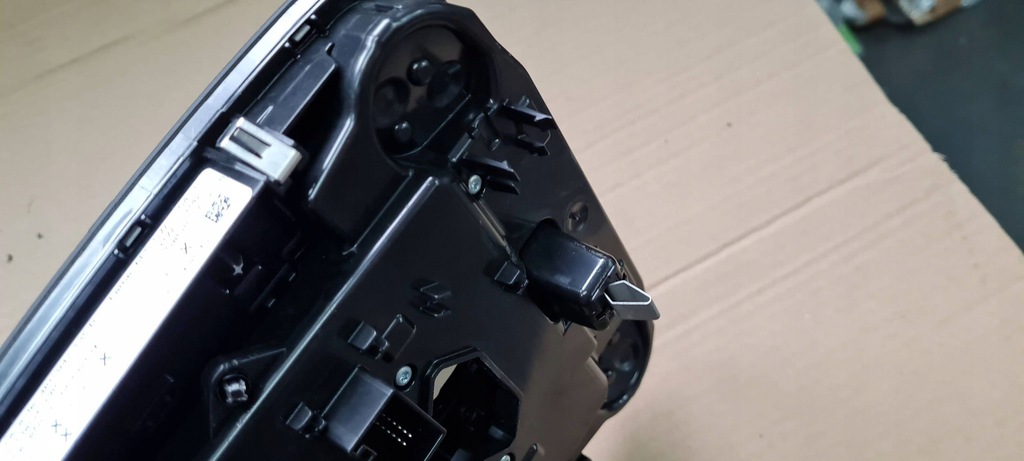 фото №12, A4 b9 8w lift лампа потолочный перед sline czarna a5 8w