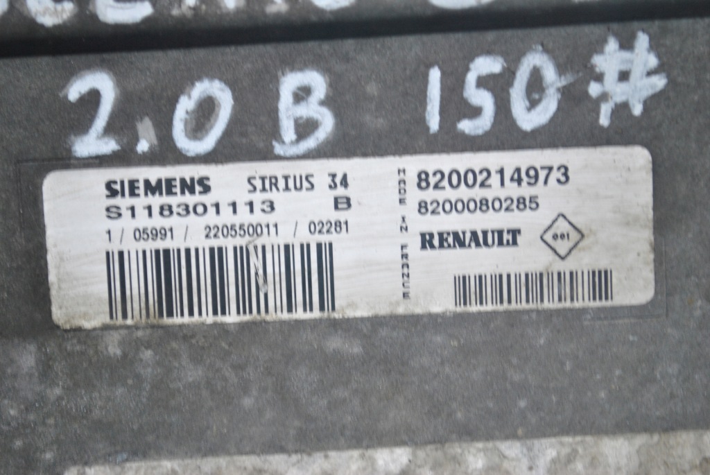 Бортовой компьютер двигателя renault scenic 1 рестайлинг  8200214973 Цена