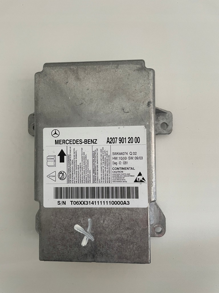 Купить Блок управления подушка безопасности a2079012000 mercedes w207 кабриолет
