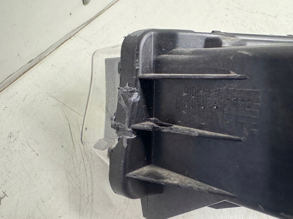 Tesla 3 протитуманна фара led drl правий перед 1507933-10-c Оригінал