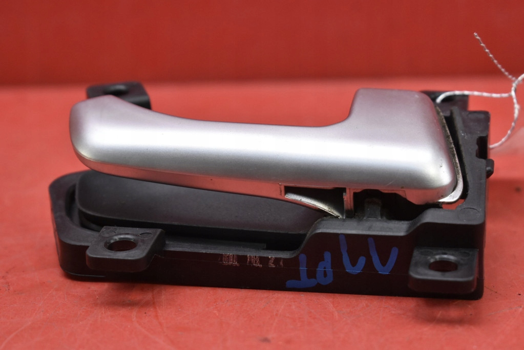 фото №4, Ручка внутренняя правая задняя 82620-3u000 kia sportage 3 iii 10-14