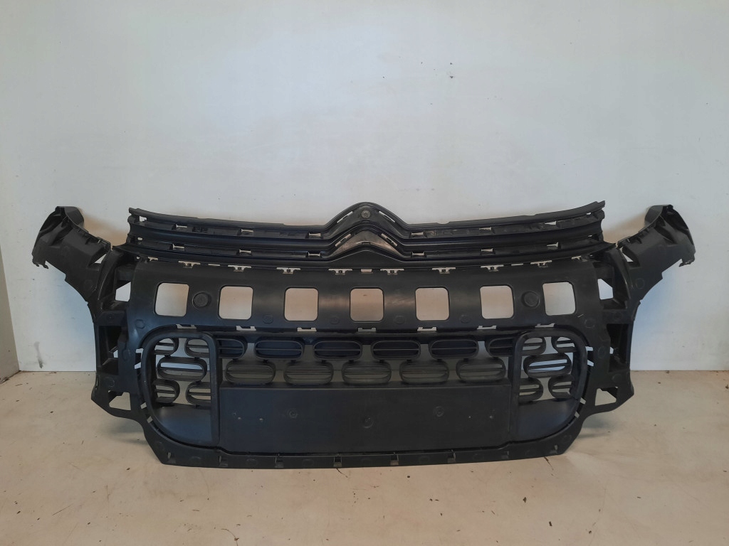 фото №1, Citroen c3 aircross 17- решітка радіатора / решітка радіатора 1823181x