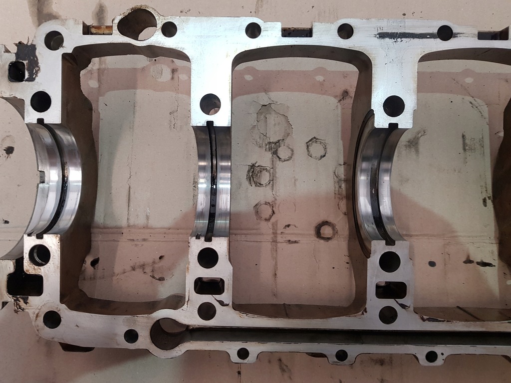 фото №14, Блок двигуна 9441011108r porsche 944 2.5 b m44/51