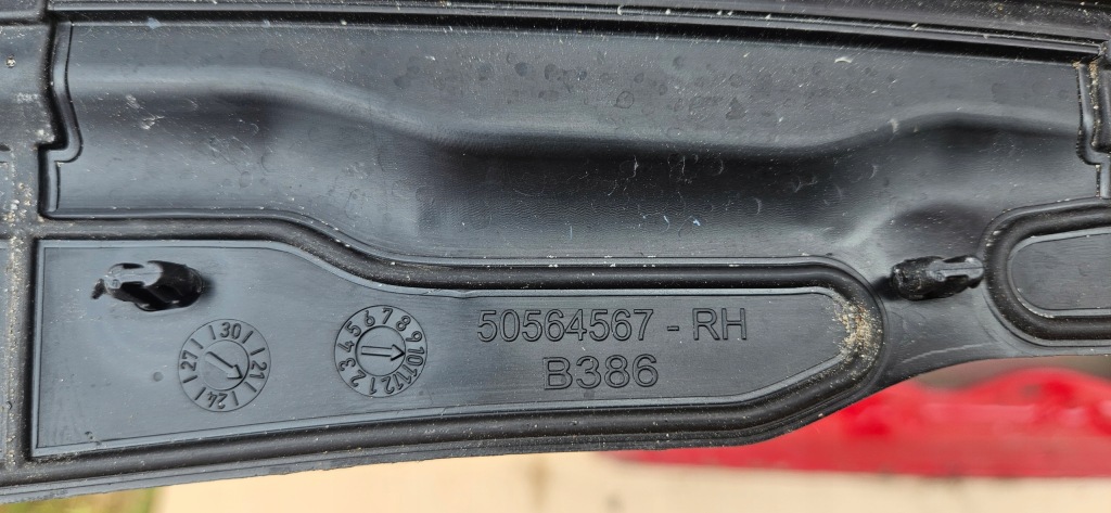 фото №10, Дверь перед правое alfa romeo tonale 50564567 mopar прокладка