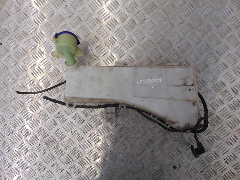 фото №1, Opel grandland x бачок омывателя помпа