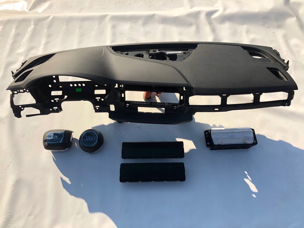 фото №6, Audi a5 8w приборная панель приборная панель консоль подушки безопасности ремни