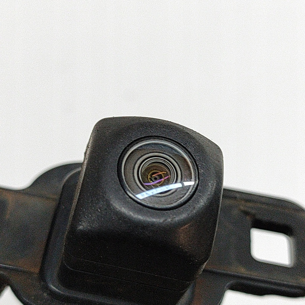 фото №5, Toyota avensis t270 2016 камера заднего вида