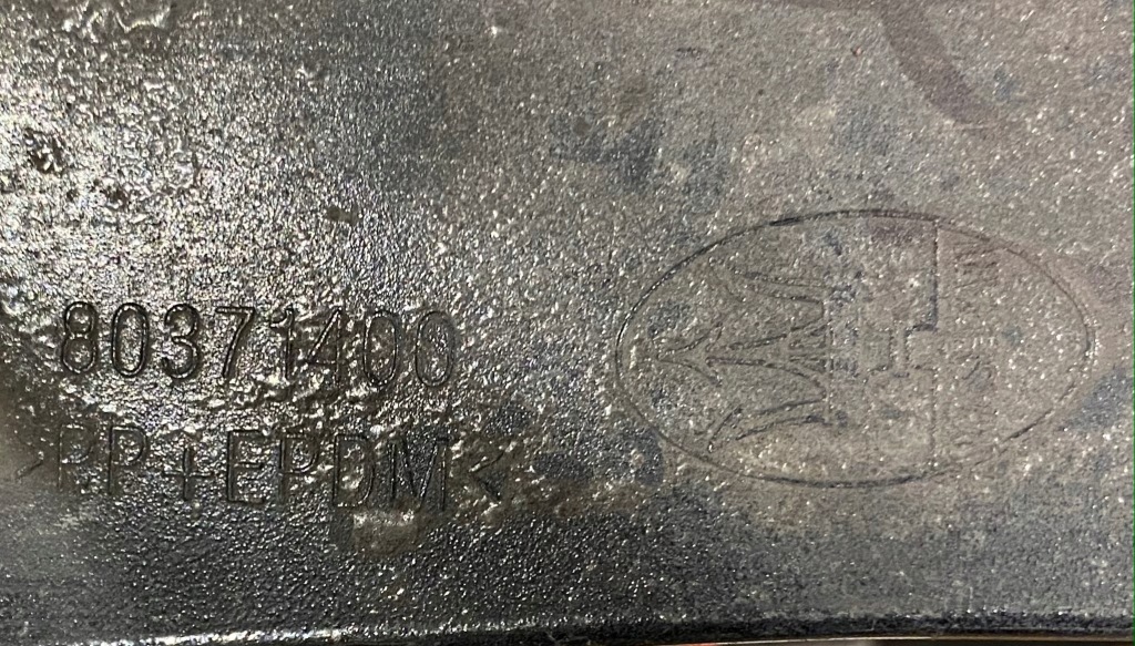 фото №9, Maserati quattroporte бампер задняя бампер 80371400