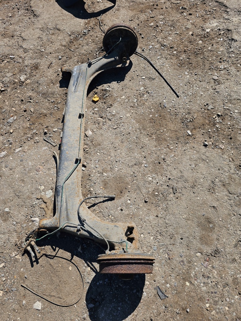 фото №1, Балка підвіска задня гальмівні барабани renault twingo 98' eu