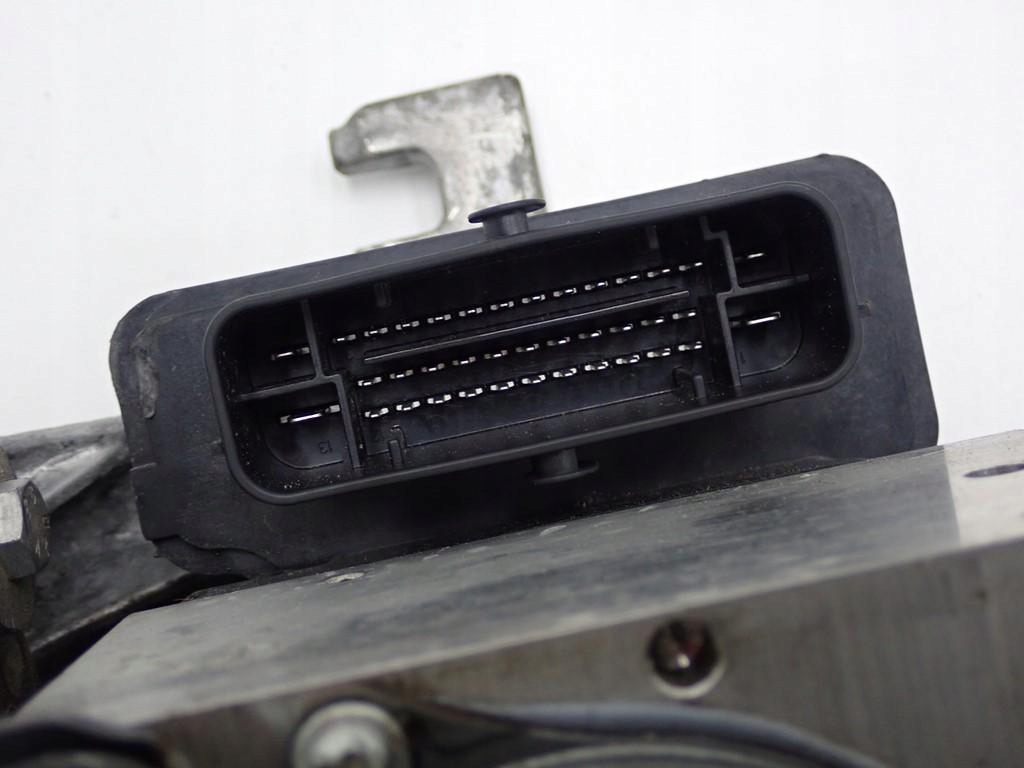 фото №10, Насос abs гальмівна 472108051r renault zoe 18r