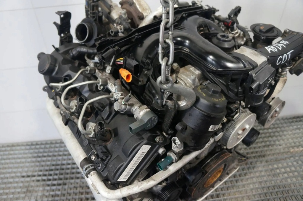 Купити Двигун комплектний  обладнання насос форсунки audi a8 d4 3.0 tdi cdt