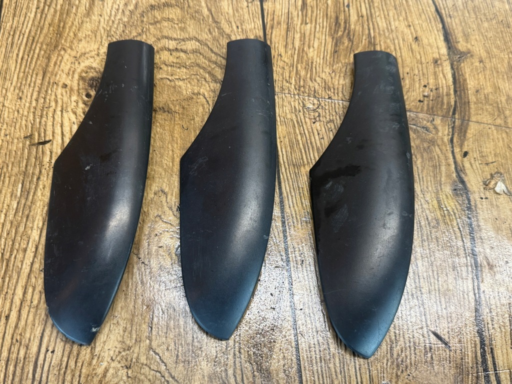 фото №1, 1 skoda octavia i накладка заглушка рейлинг задняя левая /