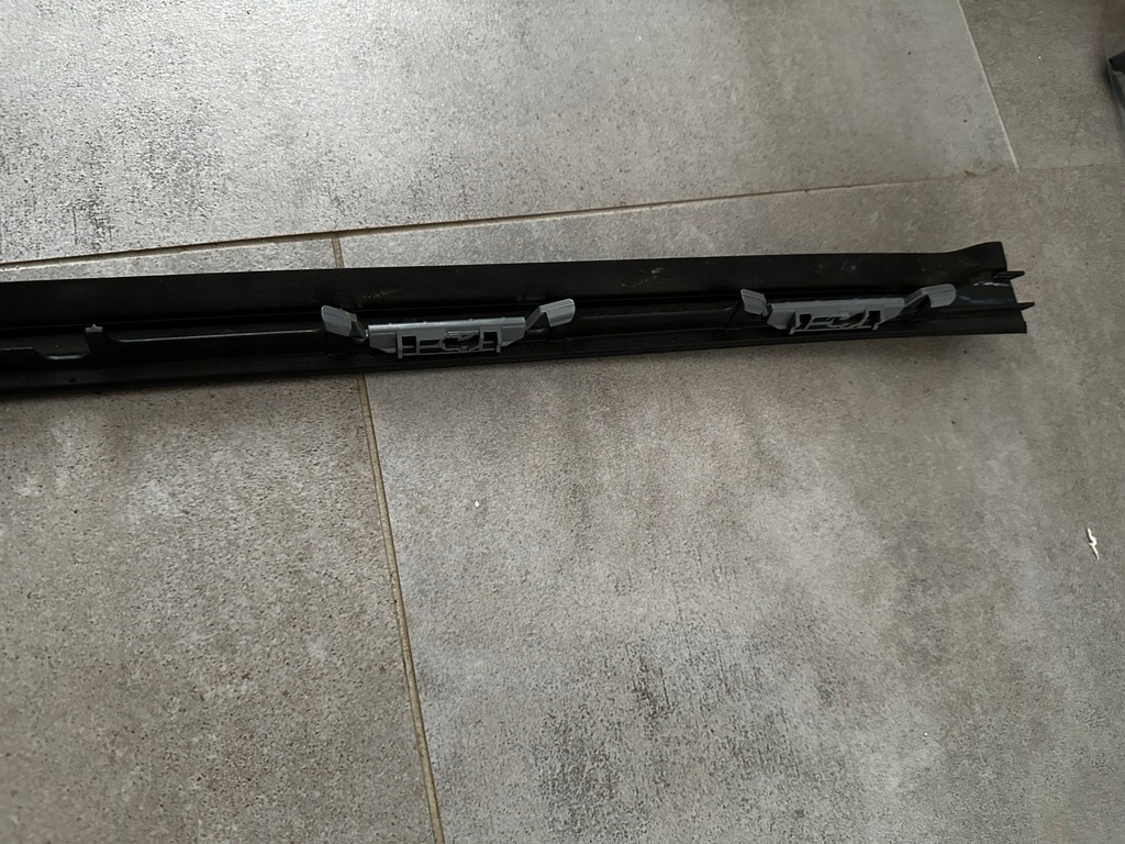 фото №9, Молдинг стекло лобовое правая 7463528 bmw x5 g05