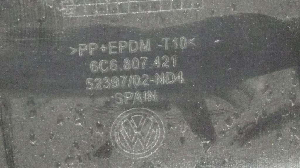 фото №11, Vw polo v 5 6c lift 14-17 бампер задня pdc hak 6c6807421 коричневий колір