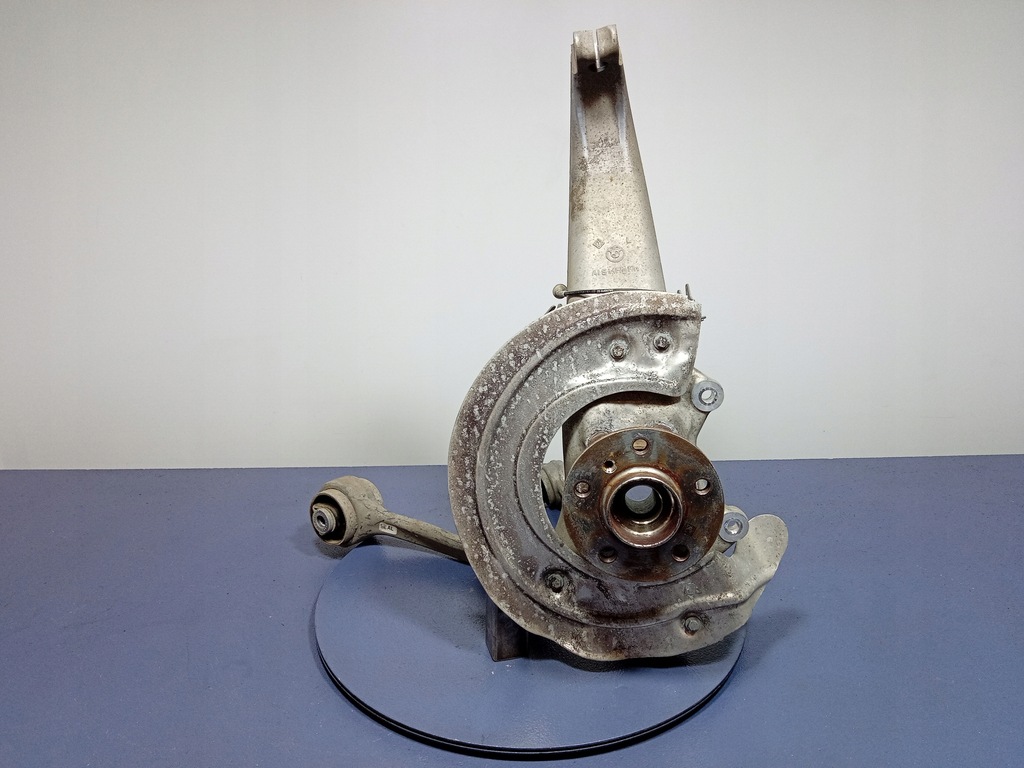 фото №1, Bmw ix i20 поворотний кулак ліва перед передня важелі ступиця 6890573