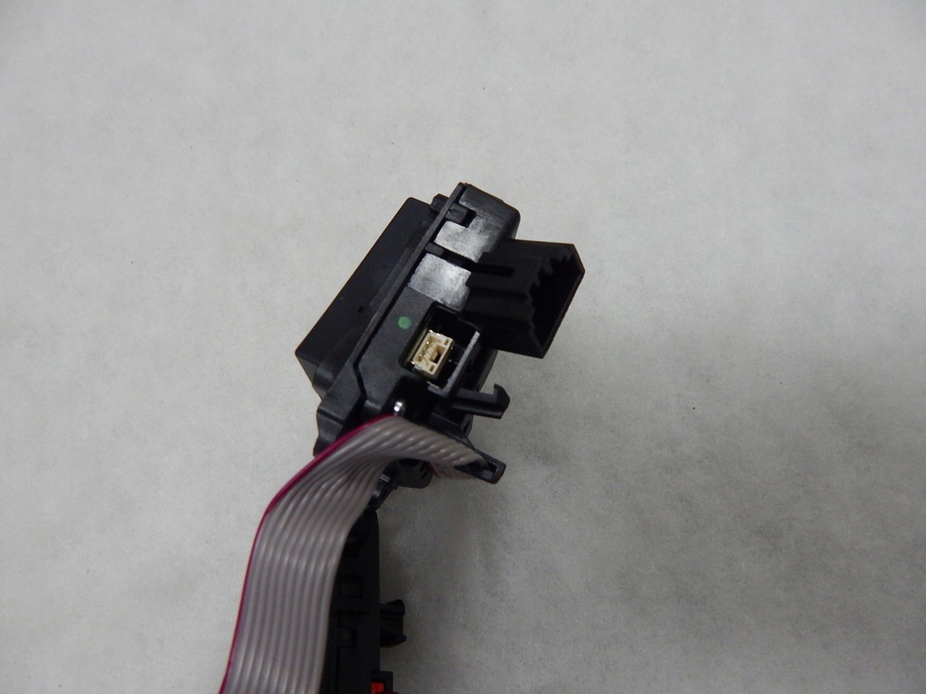 фото №10, Skoda superb octavia iii karoq kodiaq - кнопки керма 3v0919719h