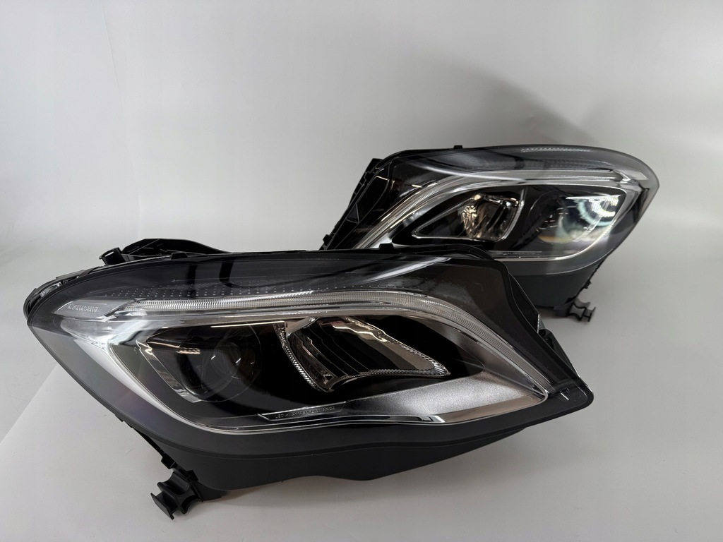 фото №1, Mercedes gla x156 lift лампа перед передняя full led левая правая