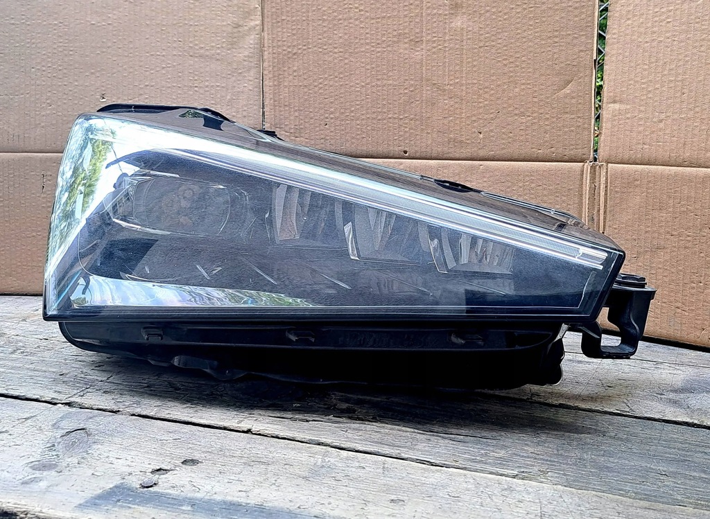 фото №2, Skoda scala фара правый full led