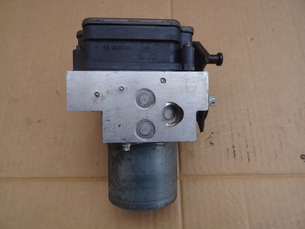 Mercedes g w463 рестайлинг  насос abs 6.3 amg Недорого