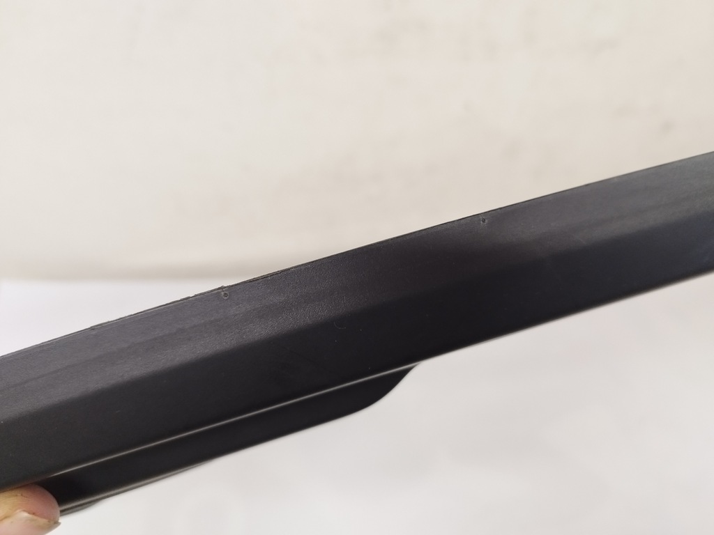 фото №10, Audi q7 4l 07r рамка защита внутренняя дверь правый перед 4l0867610