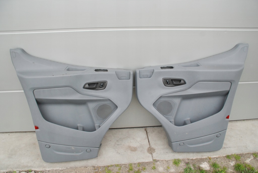 фото №3, Ford transit mk8 обивка дверь l / p перед