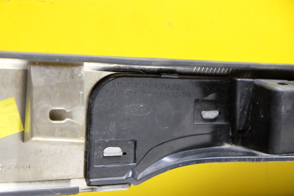 фото №10, Ford expedition 18- накладка молдинг хром кришки usa