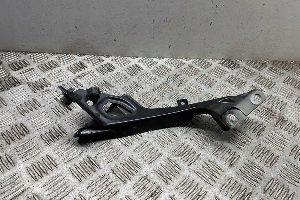 фото №9, Кронштейн передній lewego крила audi a6 allroad 4gh, 4gj 4g0821135a