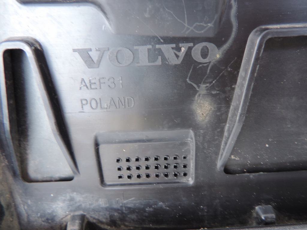 фото №8, Volvo xc60 2018 2019 задняя левая молдинг