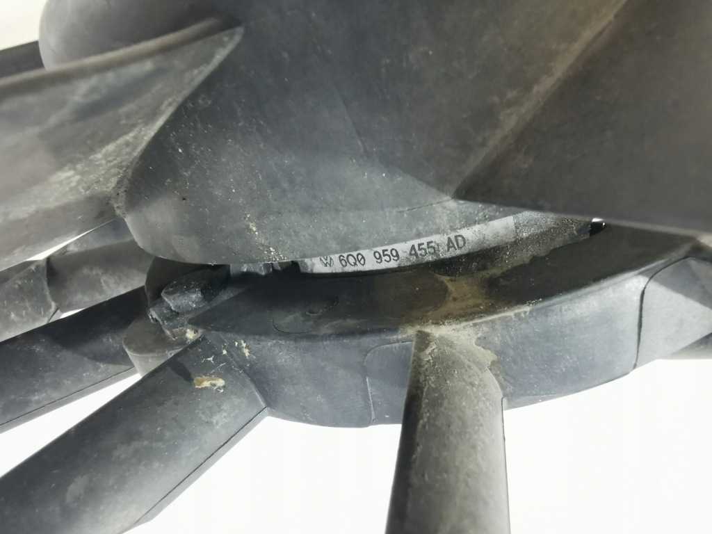 фото №6, Вентилятор vw polo v 6r seat ibiza iv 1.4 1.6 tdi 6r0121207a 6r0959455ad