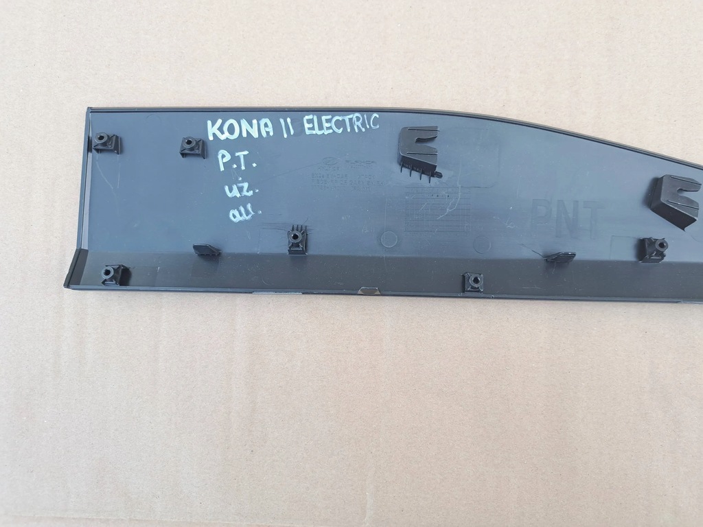 фото №7, Hyundai kona ii electric молдинг дверь правый задняя