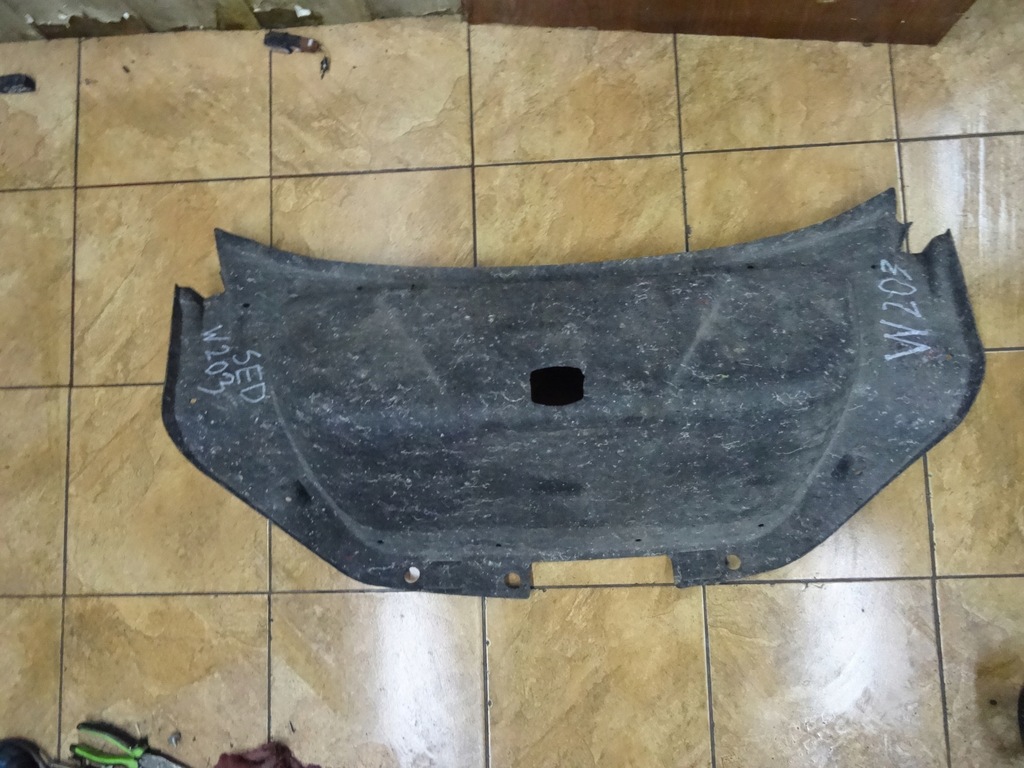 фото №4, Mercedes w203 обивка крышки