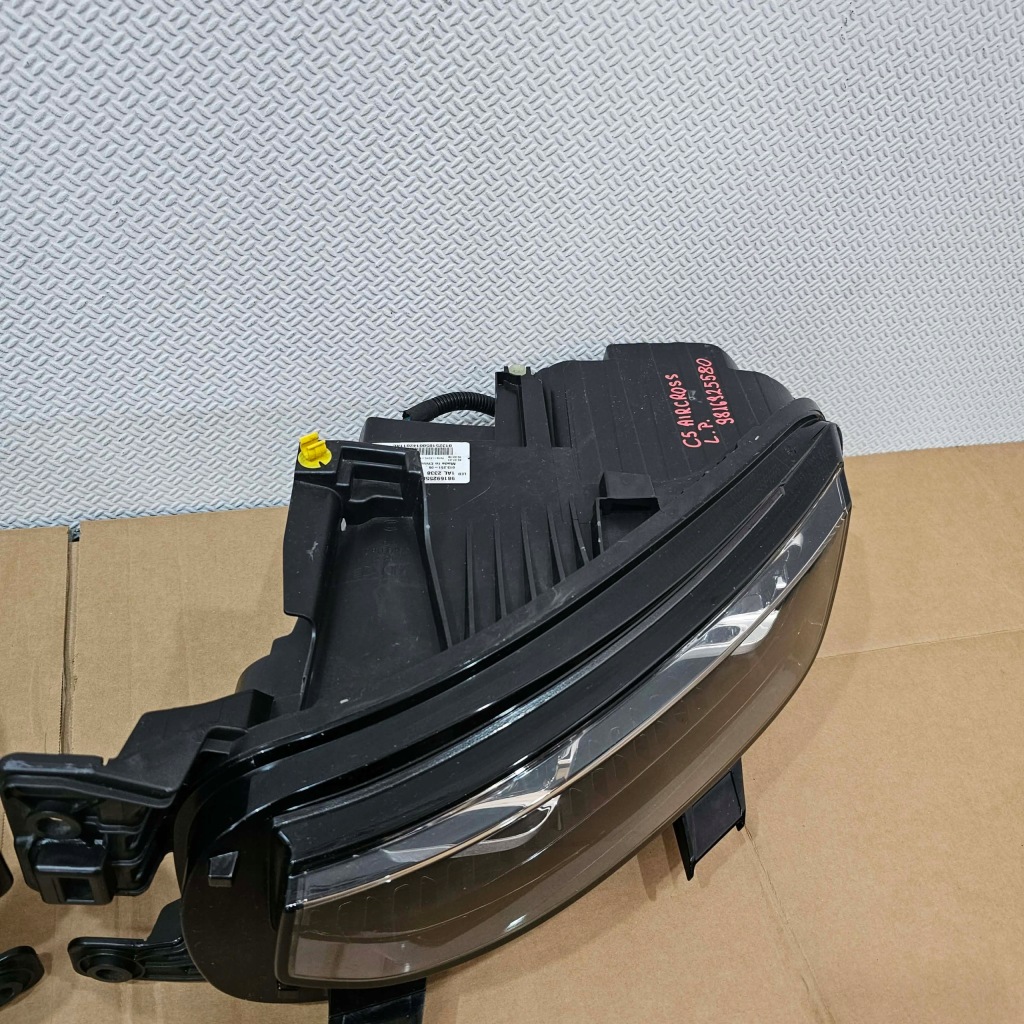 фото №4, Citroen c5 aircross лампа фара левый lub правый full led