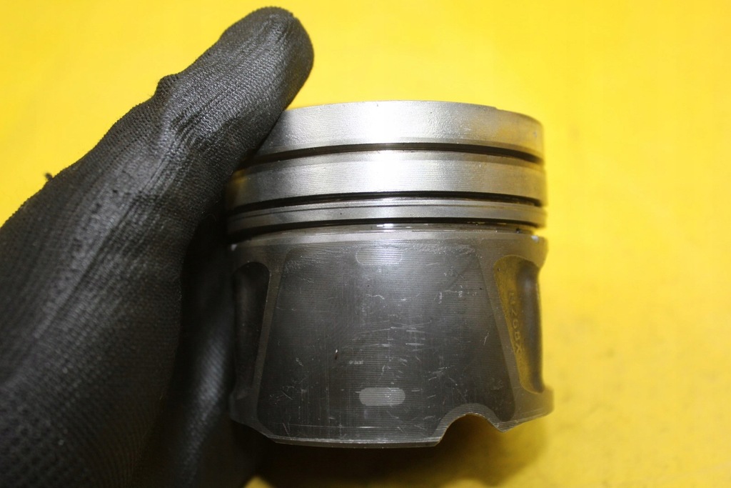 фото №2, Поршень поршни range rover sport jaguar l320 276dt 2.7 d h268x